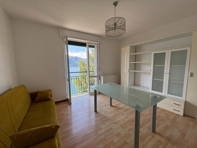 BILOCALE A MANDELLO DEL LARIO VISTA LAGO