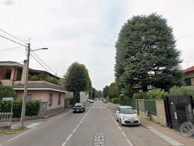 Bilocale a Meda con terrazzo e garage incluso