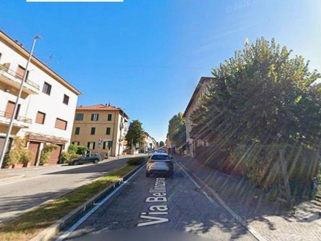 Bilocale ad Arosio posto auto disponibile subito