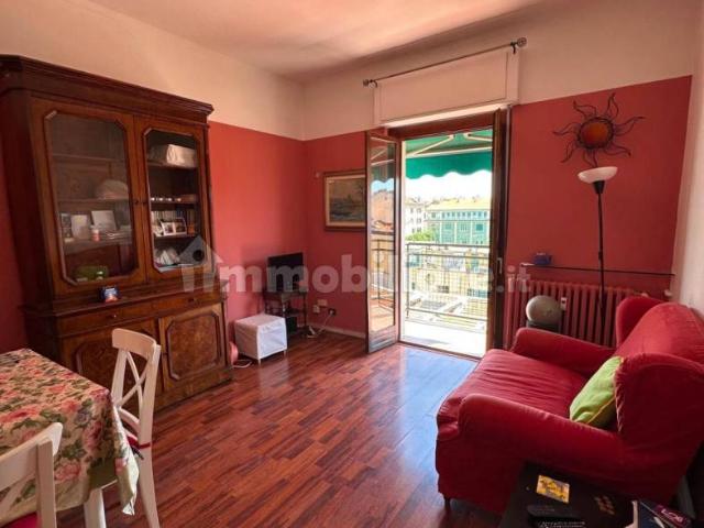 Bilocale Alzaia Naviglio Grande 40, Navigli Darsena, Milano