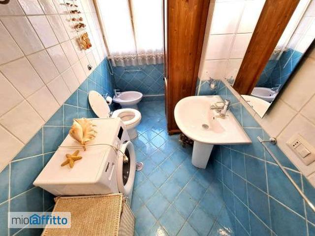 Bilocale arredato Trieste, salario