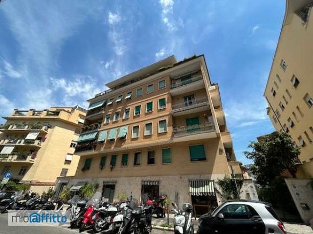 Bilocale arredato Trieste, salario