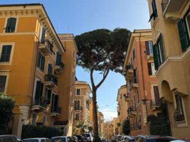 Bilocale arredato Trieste, salario
