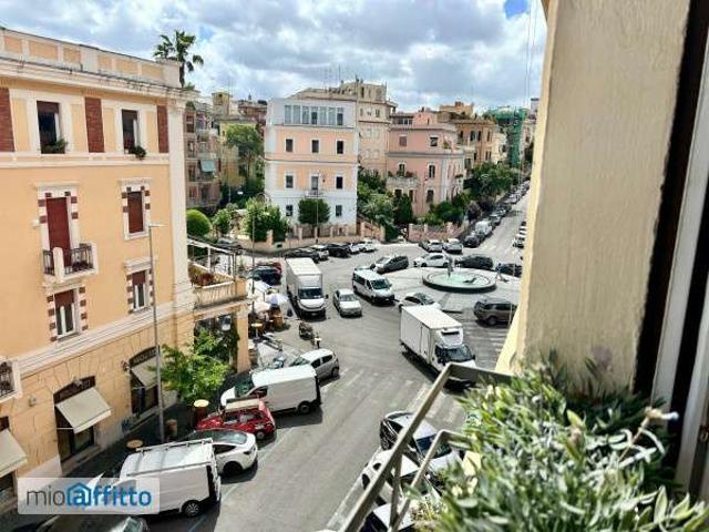 Bilocale arredato Trieste, salario