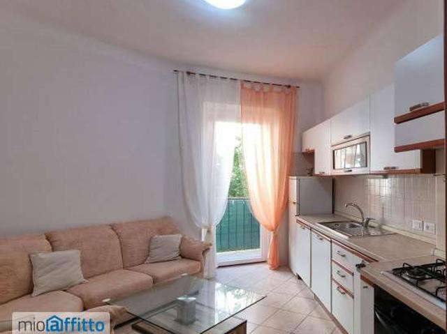 Bilocale arredato Trieste