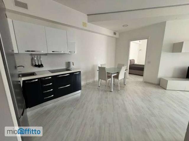 Bilocale arredato Varese