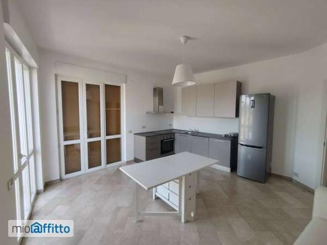 Bilocale arredato Varese