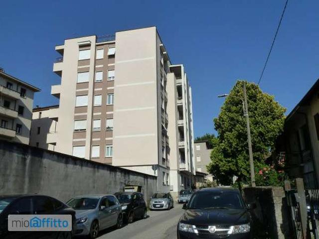 Bilocale arredato Varese