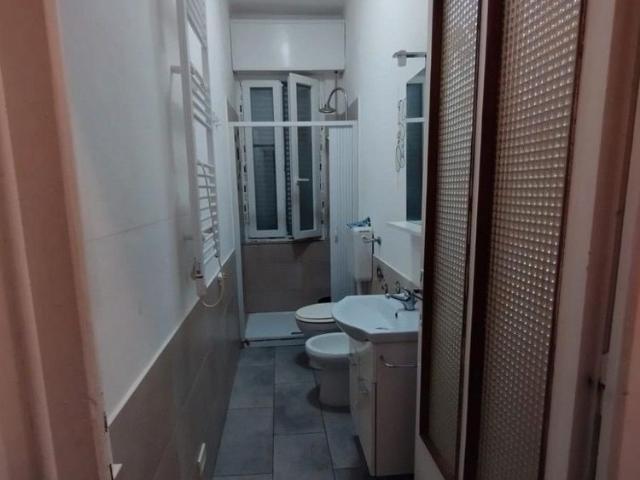 Bilocale arredato zona farnesiana