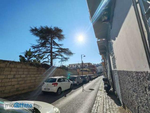 Bilocale arredato Arenella