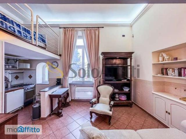 Bilocale arredato Arenella