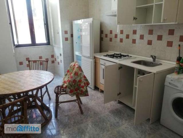 Bilocale arredato Arenella
