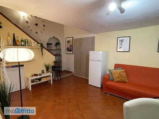 Bilocale arredato Arenella