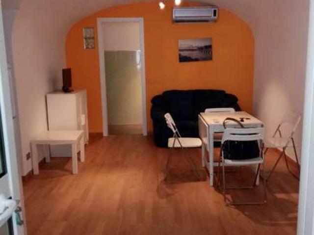 Bilocale arredato Bari