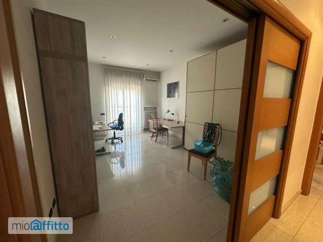 Bilocale arredato Bari