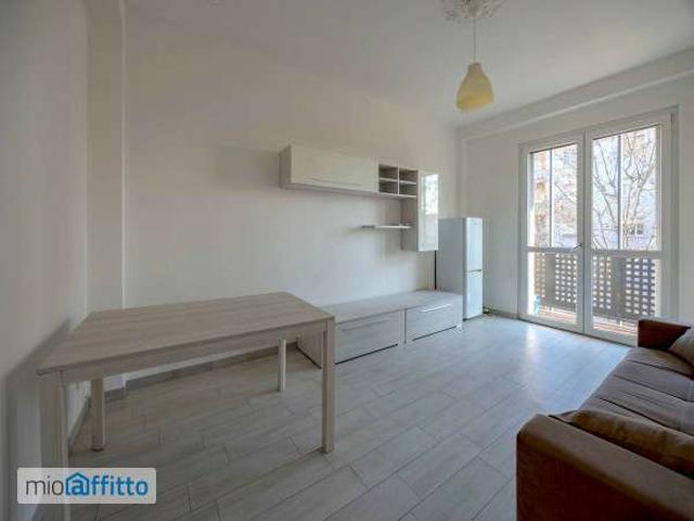 Bilocale arredato Barona, giambellino, lorenteggio, famagosta, inganni