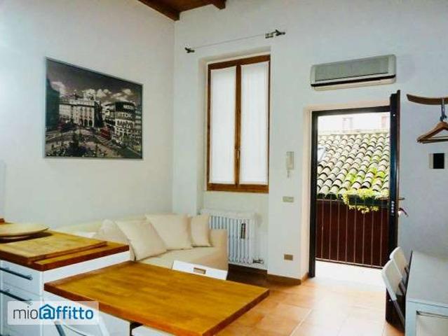 Bilocale arredato Barona, giambellino, lorenteggio, famagosta, inganni