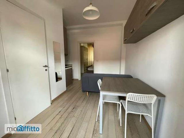 Bilocale arredato Barona, giambellino, lorenteggio, famagosta, inganni