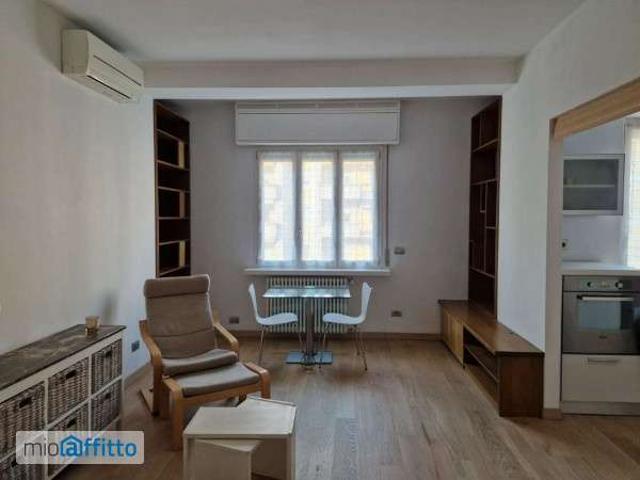 Bilocale arredato Barona, giambellino, lorenteggio, famagosta, inganni