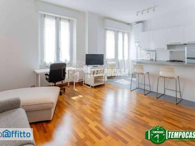 Bilocale arredato Bocconi, c.so italia, ticinese