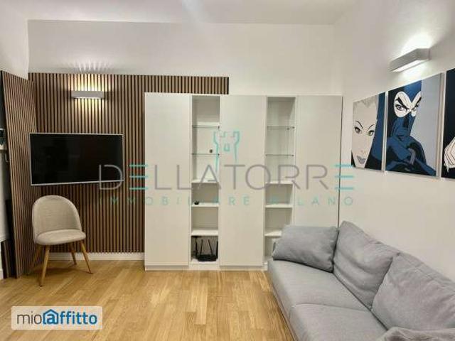 Bilocale arredato Bocconi, c.so italia, ticinese