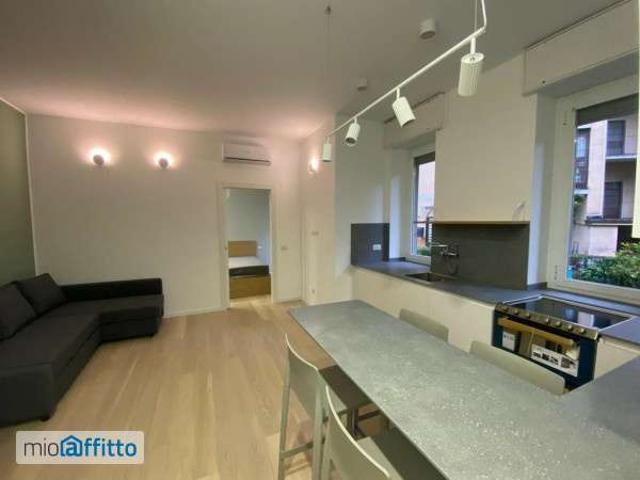 Bilocale arredato Bocconi, c.so italia, ticinese