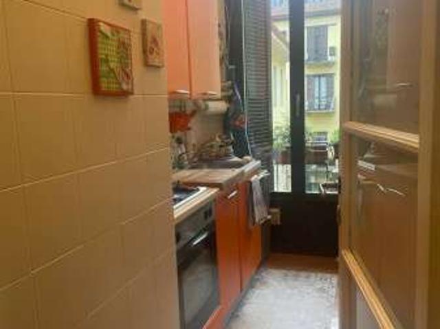Bilocale arredato Bocconi, c.so italia, ticinese