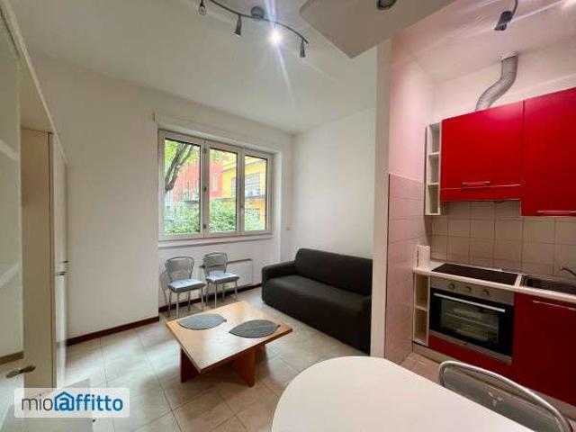 Bilocale arredato Bocconi, c.so italia, ticinese