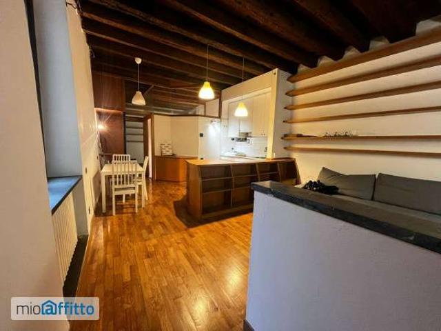 Bilocale arredato Bocconi, c.so italia, ticinese