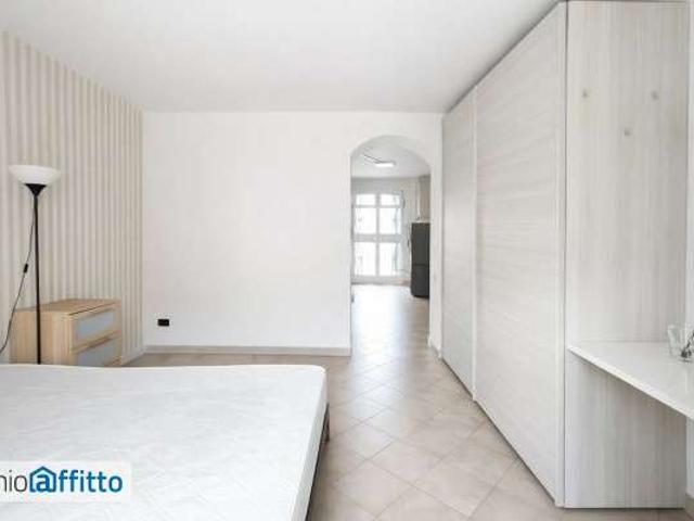 Bilocale arredato Bocconi, c.so italia, ticinese