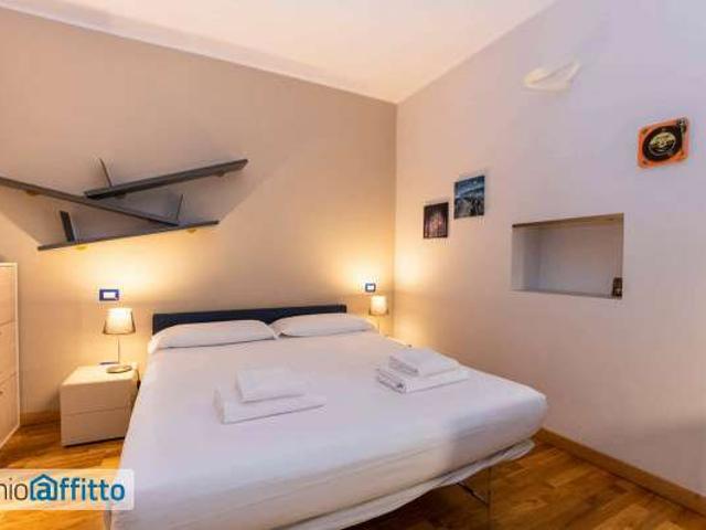 Bilocale arredato Bocconi, c.so italia, ticinese