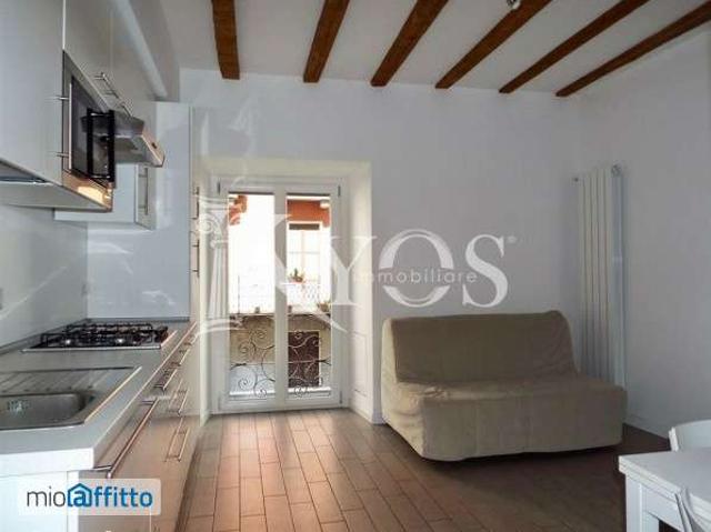 Bilocale arredato Bocconi, c.so italia, ticinese