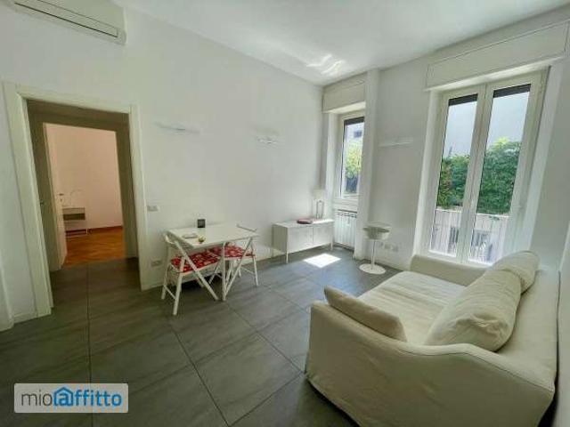 Bilocale arredato Bocconi, c.so italia, ticinese