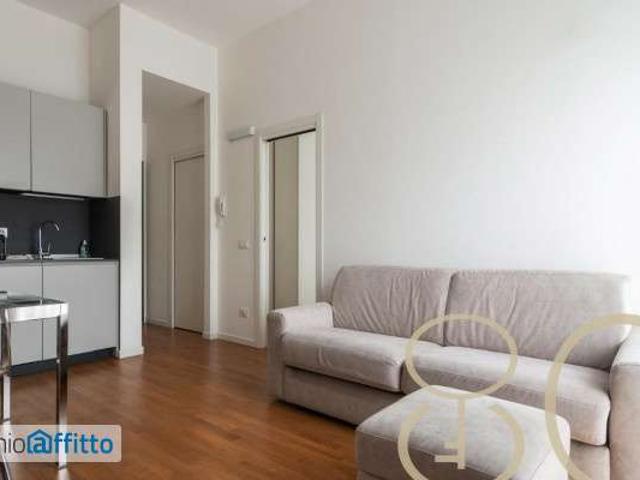 Bilocale arredato Bocconi, c.so italia, ticinese