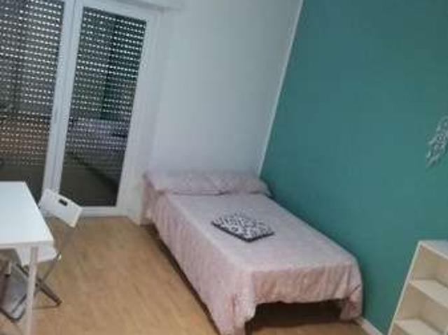 Bilocale arredato Bologna, nomentano