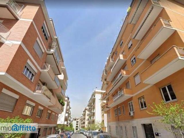 Bilocale arredato Bologna, nomentano