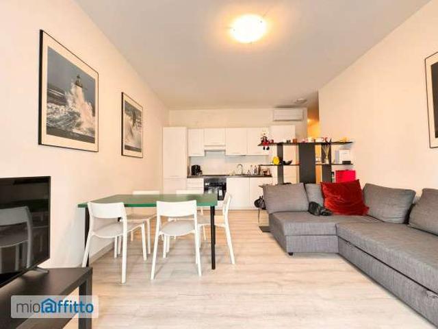 Bilocale arredato Buenos aires, indipendenza, p.ta venezia