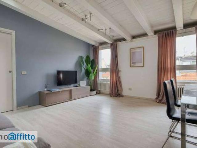Bilocale arredato Buenos aires, indipendenza, p.ta venezia