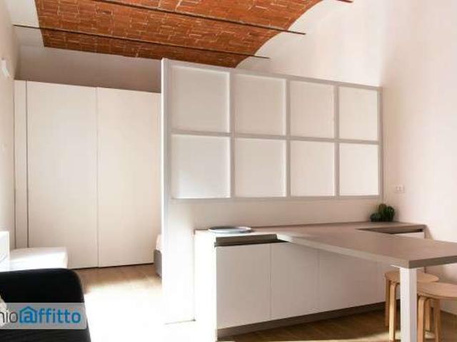 Bilocale arredato Buenos aires, indipendenza, p.ta venezia