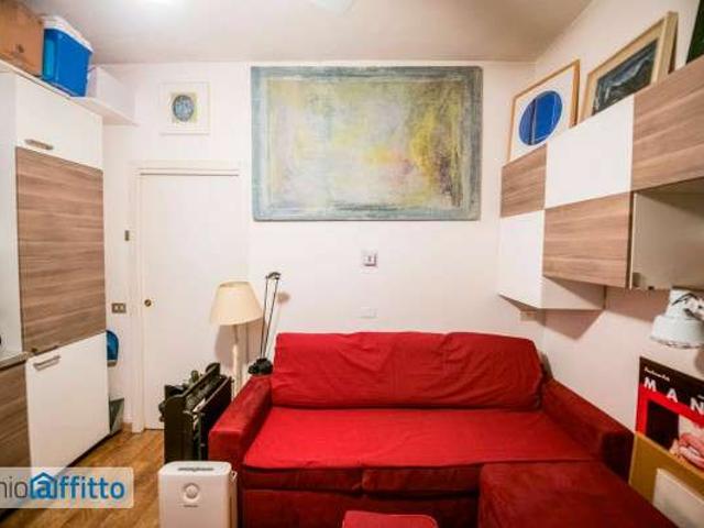 Bilocale arredato Buenos aires, indipendenza, p.ta venezia