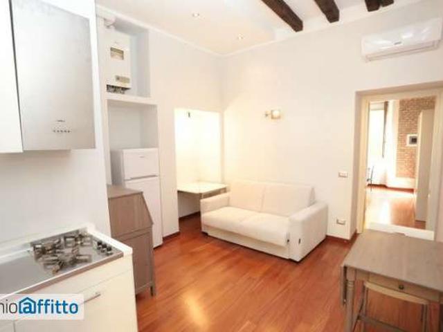 Bilocale arredato Buenos aires, indipendenza, p.ta venezia