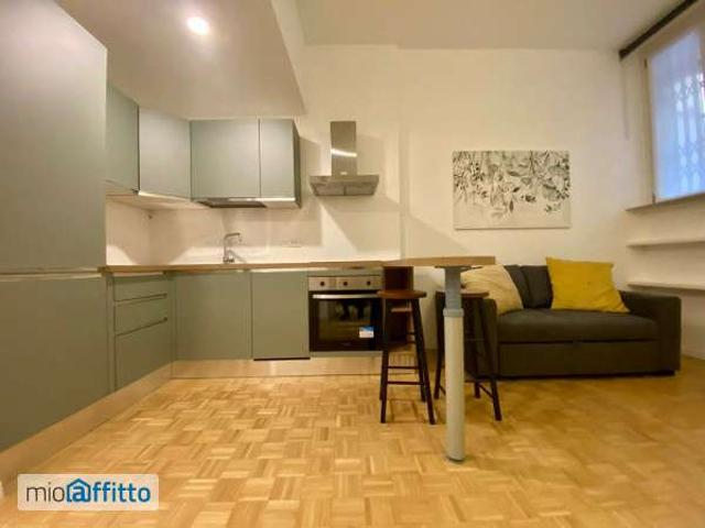 Bilocale arredato Buenos aires, indipendenza, p.ta venezia