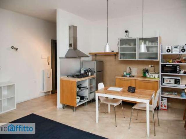 Bilocale arredato Buenos aires, indipendenza, p.ta venezia