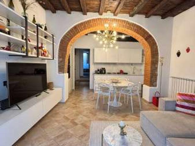 Bilocale arredato Burchio