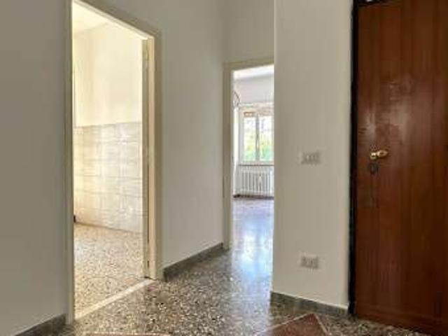 Bilocale arredato Cassia, tomba di nerone, roma
