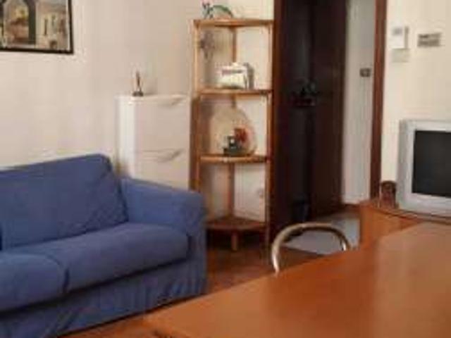 Bilocale arredato Centro