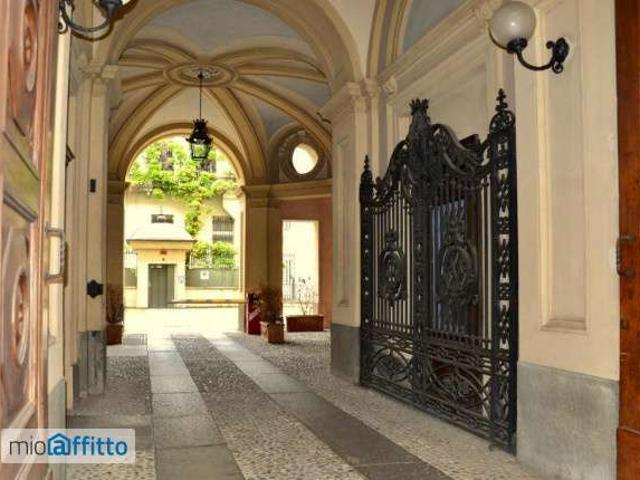 Bilocale arredato Centro