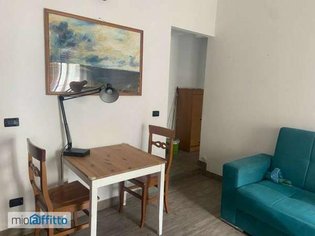 Bilocale arredato Centro corso trieste