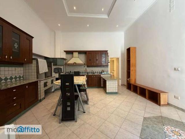 Bilocale arredato Centro monte santo