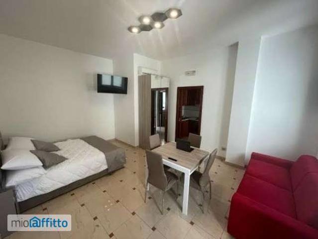 Bilocale arredato Centro mazzini
